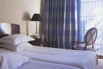 Hotel Juana 5*, ז'ואן-לה-פינס